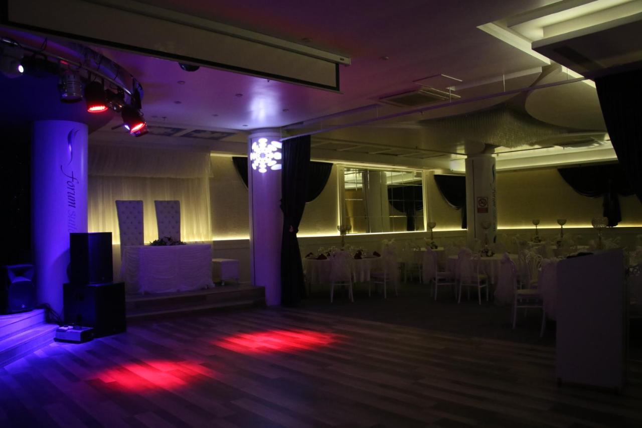 Forum Suite Otel Mersin  Esterno foto
