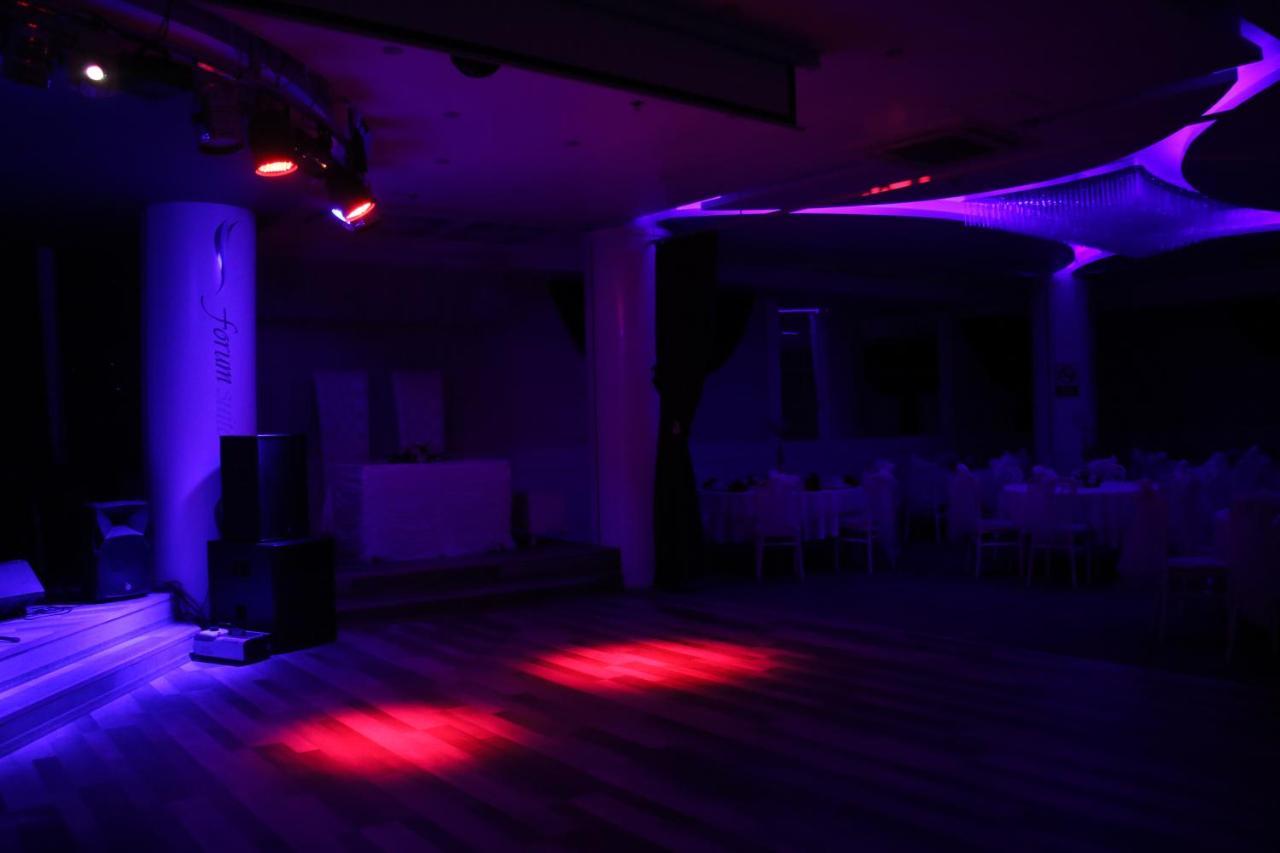 Forum Suite Otel Mersin  Esterno foto