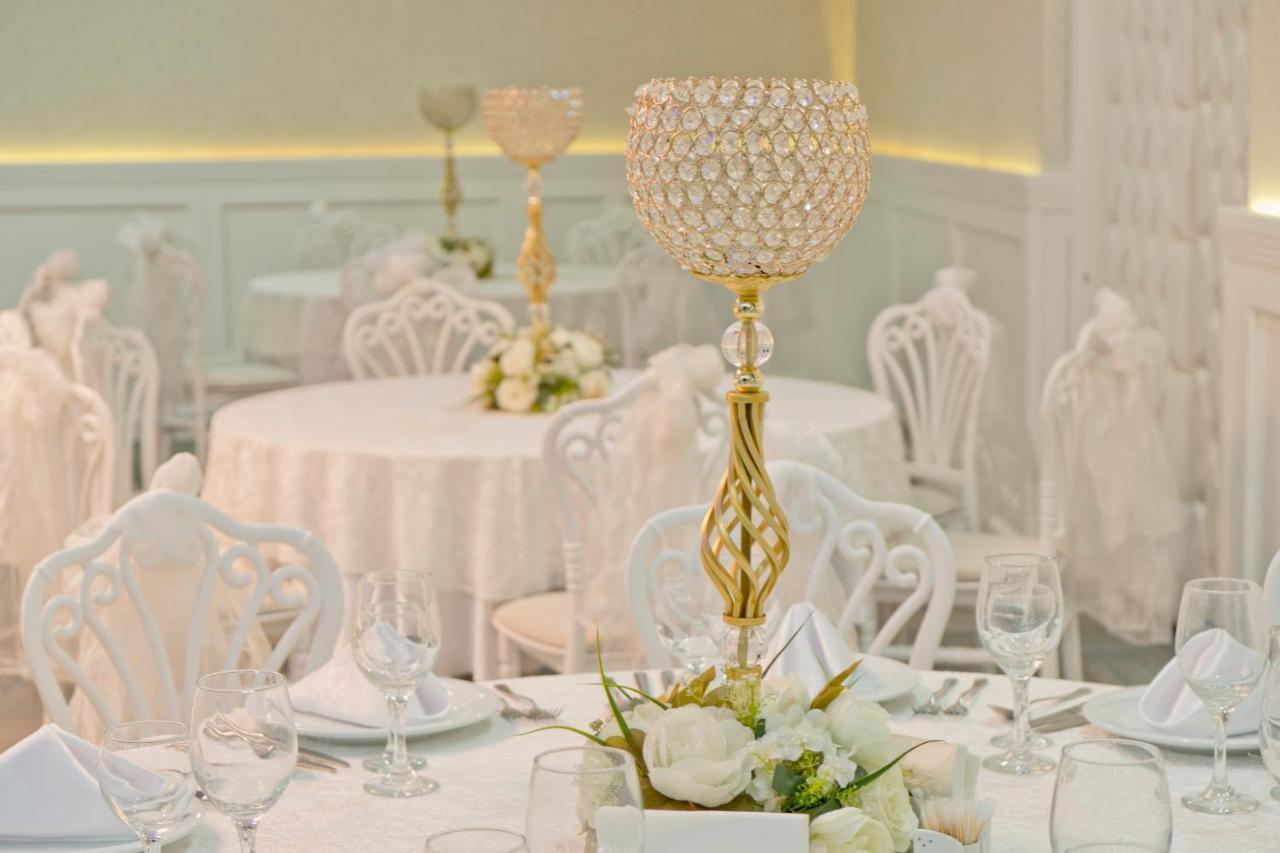 Forum Suite Otel Mersin  Esterno foto